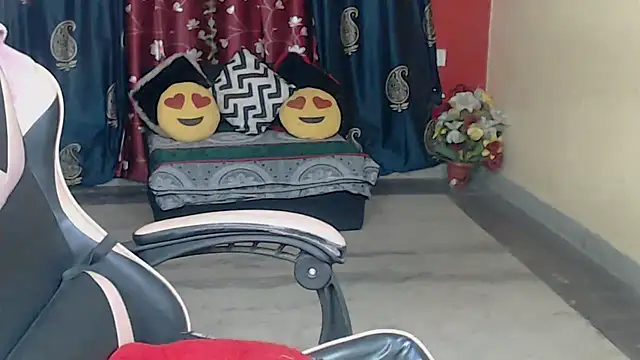 Snapshot of Naiaa-mylove chatting on March 2025 07:55:01 AM Naiaa-mylove online show from March 2025 07:55:01 AM