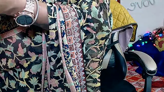 Naiaa-mylove online show from February 2026 06:01:02 AM