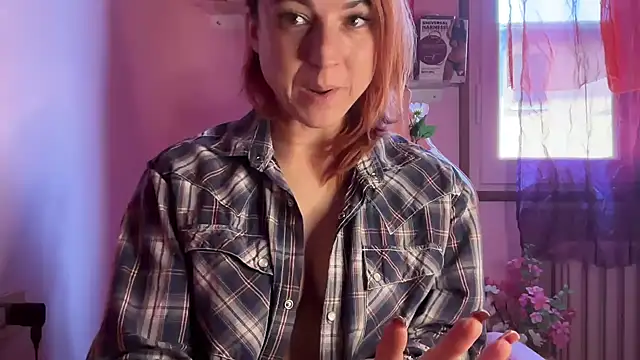 Snapshot of Nikky_Divine chatting on October 2025 07:29:02 AM Nikky Divine online show from October 2025 07:29:02 AM