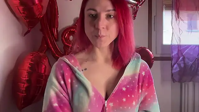 Snapshot of Nikky_Divine chatting on February 2025 10:34:01 AM Nikky Divine online show from February 2025 10:34:01 AM