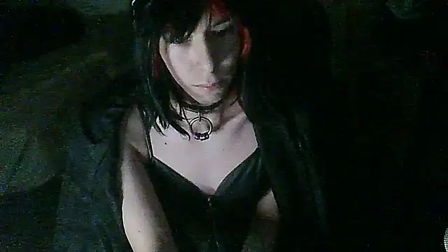 crystalxh online show from October 2025 08:31:01 PM