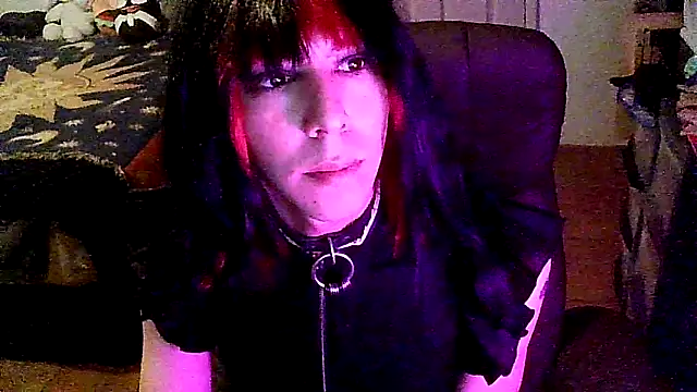 crystalxh online show from October 2025 06:59:02 PM