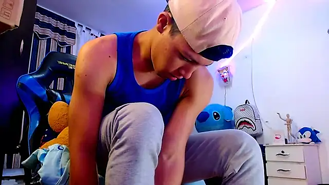 Snapshot of littleyork chatting on October 2025 11:02:02 AM littleyork online show from October 2025 11:02:02 AM