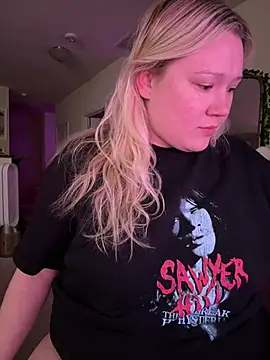 PiggyRose online show from February 2026 11:15:01 PM