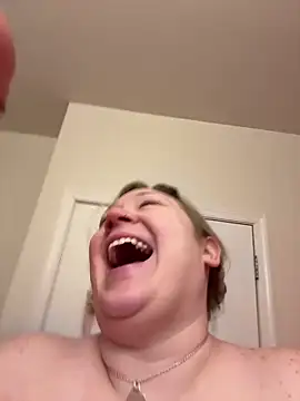 PiggyRose online show from March 2026 02:40:02 PM