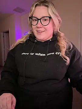 PiggyRose online show from March 2026 01:46:01 AM