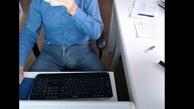 Snapshot of dutchpornking chatting on September 2025 06:45:01 AM dutchpornking online show from September 2025 06:45:01 AM