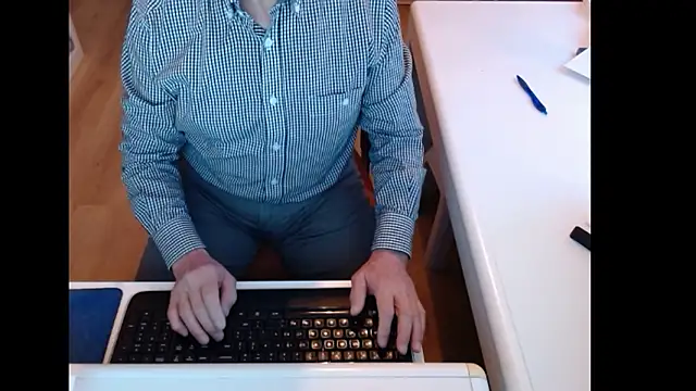 dutchpornking online show from March 2026 07:04:01 AM