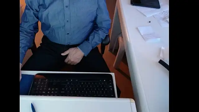 Snapshot of dutchpornking chatting on January 2026 07:45:02 AM dutchpornking online show from January 2026 07:45:02 AM