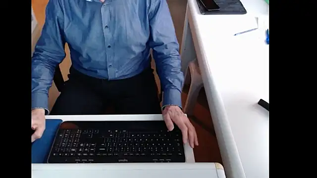 Snapshot of dutchpornking chatting on December 2025 07:56:01 AM dutchpornking online show from December 2025 07:56:01 AM