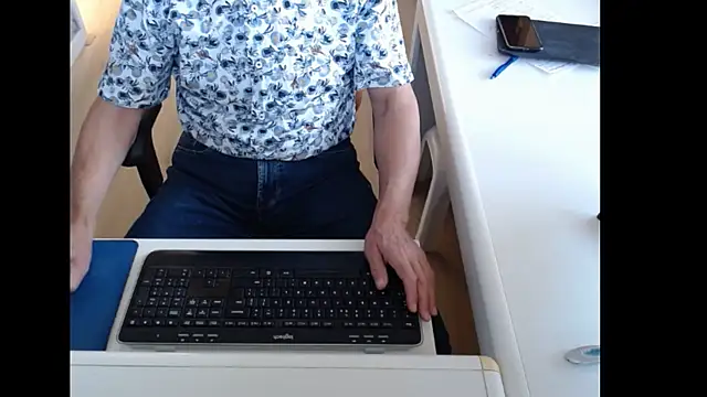 Snapshot of dutchpornking chatting on September 2025 07:26:02 AM dutchpornking online show from September 2025 07:26:02 AM