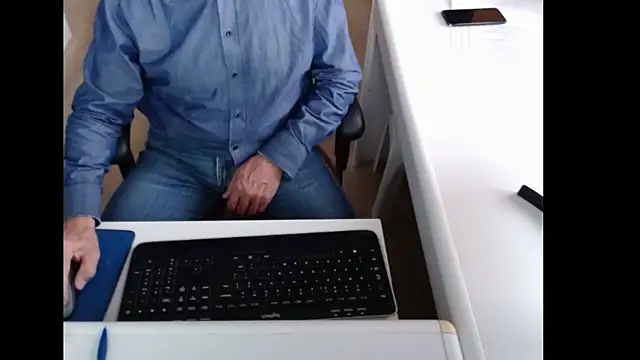 Snapshot of dutchpornking chatting on October 2025 07:16:02 AM dutchpornking online show from October 2025 07:16:02 AM
