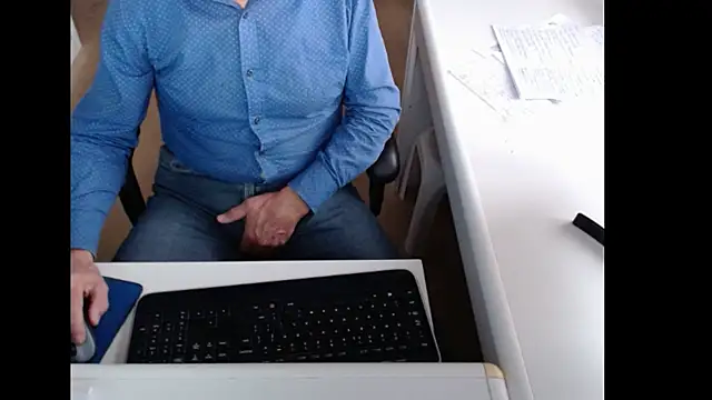 Snapshot of dutchpornking chatting on November 2025 09:14:02 AM dutchpornking online show from November 2025 09:14:02 AM