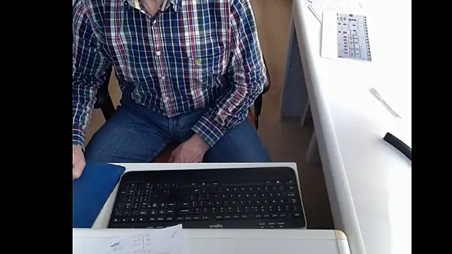 Snapshot of dutchpornking chatting on March 2025 11:06:02 AM dutchpornking online show from March 2025 11:06:02 AM