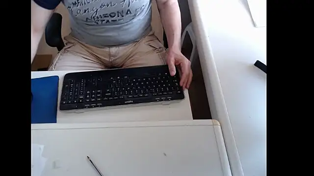 dutchpornking online show from May 2026 06:34:01 AM