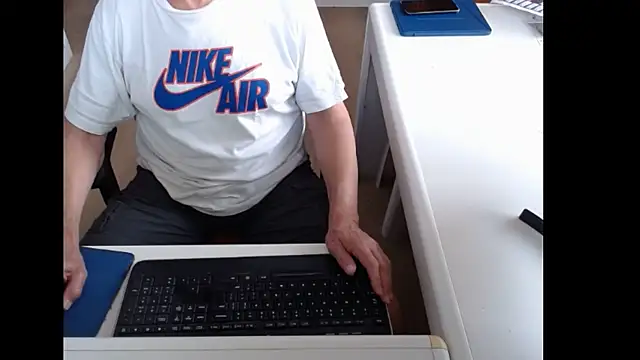 dutchpornking online show from July 2026 06:20:02 AM