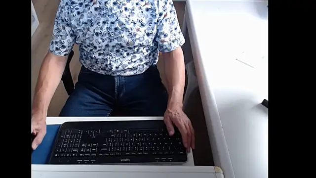 Snapshot of dutchpornking chatting on September 2025 08:58:01 AM dutchpornking online show from September 2025 08:58:01 AM