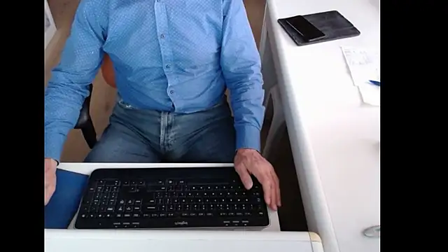 Snapshot of dutchpornking chatting on September 2025 06:41:02 AM dutchpornking online show from September 2025 06:41:02 AM