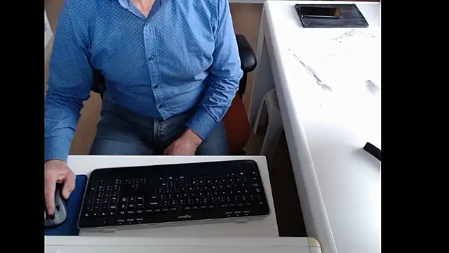 Snapshot of dutchpornking chatting on November 2025 08:08:01 AM dutchpornking online show from November 2025 08:08:01 AM