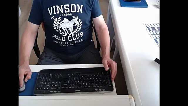 dutchpornking online show from July 2026 07:09:02 AM