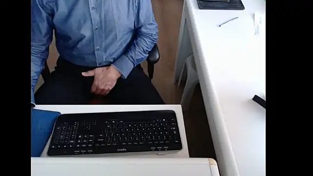 Snapshot of dutchpornking chatting on December 2025 07:58:02 AM dutchpornking online show from December 2025 07:58:02 AM