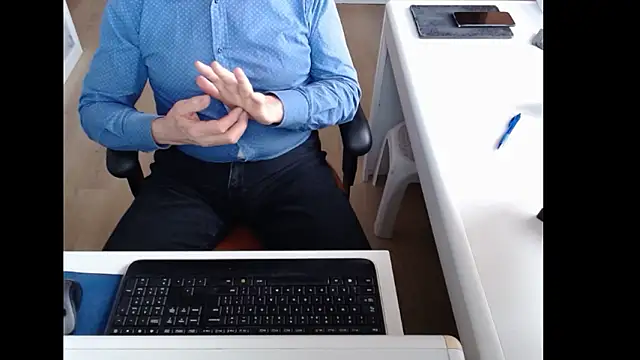 dutchpornking online show from March 2026 07:25:01 AM