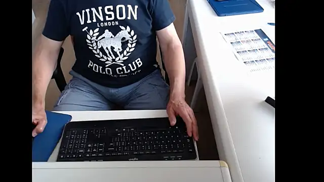 dutchpornking online show from June 2026 06:52:02 AM