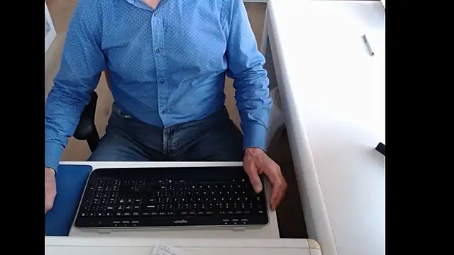 Snapshot of dutchpornking chatting on September 2025 06:46:01 AM dutchpornking online show from September 2025 06:46:01 AM