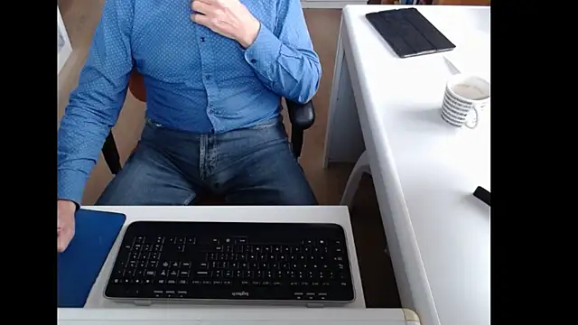 Snapshot of dutchpornking chatting on October 2025 08:05:02 AM dutchpornking online show from October 2025 08:05:02 AM