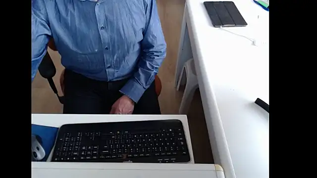 Snapshot of dutchpornking chatting on November 2025 07:56:02 AM dutchpornking online show from November 2025 07:56:02 AM