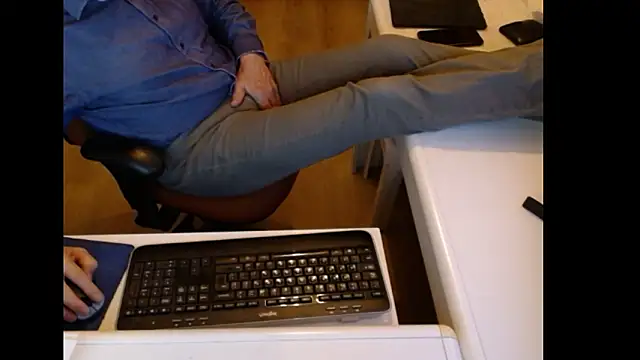 dutchpornking online show from March 2026 07:24:02 PM