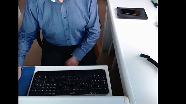 Snapshot of dutchpornking chatting on November 2025 07:29:01 AM dutchpornking online show from November 2025 07:29:01 AM