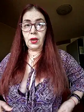 Snapshot of Chriss_Tinaa chatting on May 2026 03:58:02 AM Chriss Tinaa online show from May 2026 03:58:02 AM