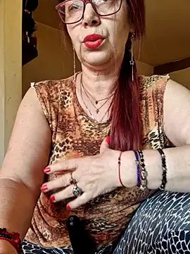 Snapshot of Chriss_Tinaa chatting on May 2026 04:38:01 AM Chriss Tinaa online show from May 2026 04:38:01 AM