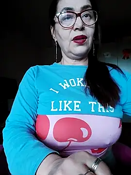 Chriss Tinaa online show from February 2025 02:02:01 PM