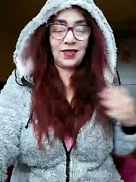 Chriss Tinaa online show from February 2025 06:33:01 AM