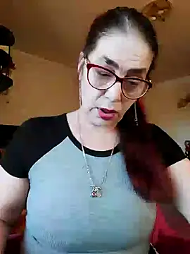 Chriss Tinaa online show from March 2025 06:08:01 AM