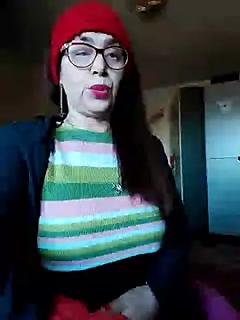 Chriss Tinaa online show from February 2025 11:11:01 AM