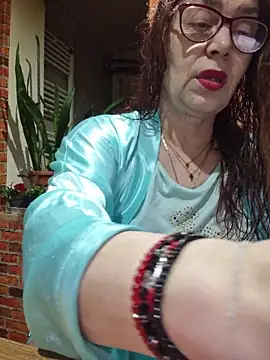 Chriss Tinaa online show from April 2026 03:35:01 AM