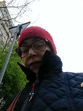 Chriss Tinaa online show from April 2026 07:56:01 AM