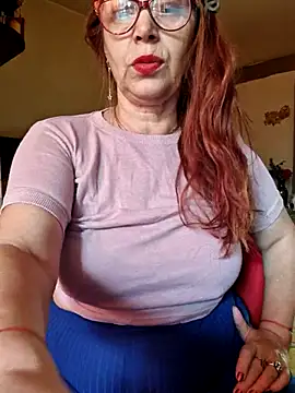Snapshot of Chriss_Tinaa chatting on June 2026 04:12:02 AM Chriss Tinaa online show from June 2026 04:12:02 AM
