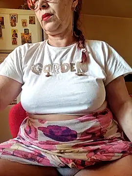 Chriss Tinaa online show from June 2026 04:29:02 AM