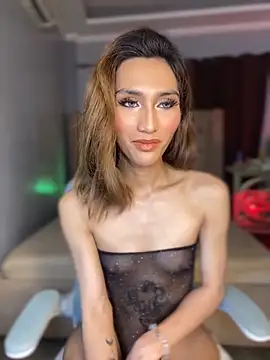 Snapshot of SpiffyFuchsia69 chatting on October 2025 05:16:01 PM SpiffyFuchsia69 online show from October 2025 05:16:01 PM
