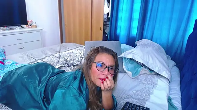 mondirty70 online show from April 2026 02:02:01 PM