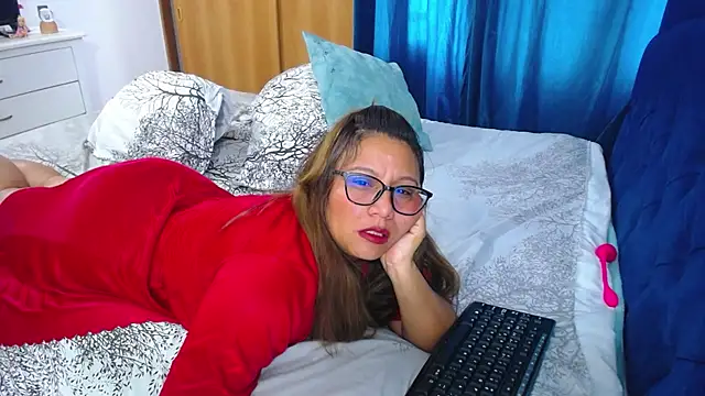 mondirty70 online show from March 2026 12:36:01 PM