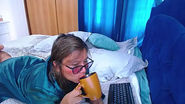 mondirty70 online show from March 2026 04:22:01 PM