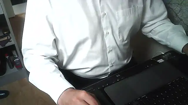 DUDURAxh online show from December 2024 10:21:01 AM