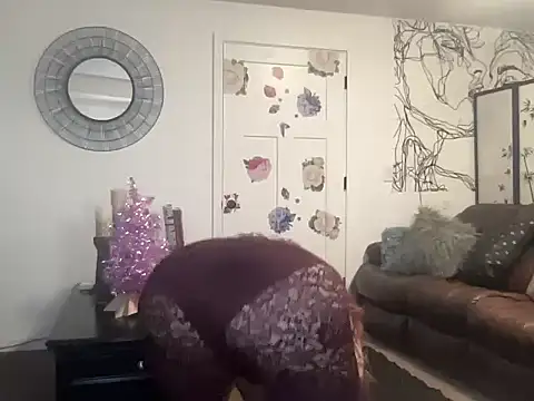 Xoxobigbooty online show from December 2024 08:00:02 AM