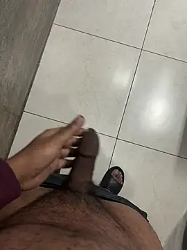 Snapshot of luciferdxm5 chatting on December 2024 03:39:01 AM luciferdxm5 online show from December 2024 03:39:01 AM