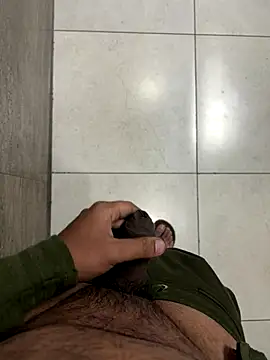 Snapshot of luciferdxm5 chatting on December 2024 04:26:01 AM luciferdxm5 online show from December 2024 04:26:01 AM